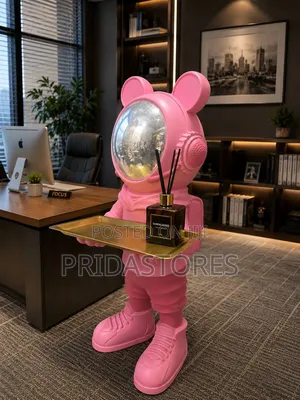 Floor Astronaut Tray Decor