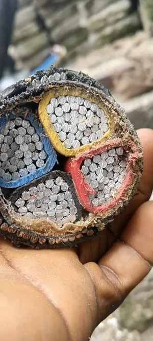 300mm 4core Nigerchin Aluminum Armoured Cable