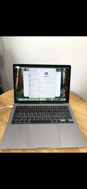 Laptop Apple MacBook Air 2020 8GB Intel Core i5 SSD 256GB