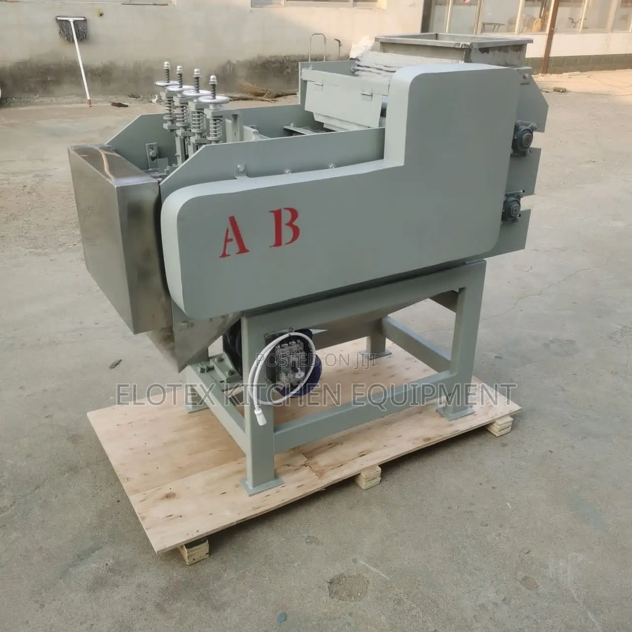 Commercial Cashew Nuts Peeling Machine