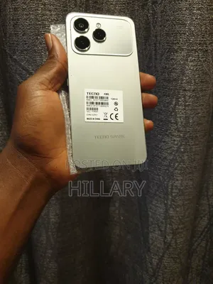 New Tecno Spark 40 128 GB White