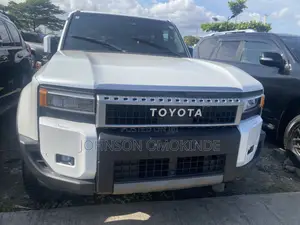 Toyota Land Cruiser 79 Series 2024 White