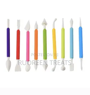 Cake Decorator (66 Pieces)