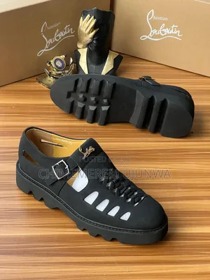 Quality Sandals Available in Both Colors