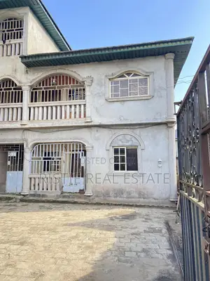 2 Storey Terraced Building (2 Plots of Land) 15units