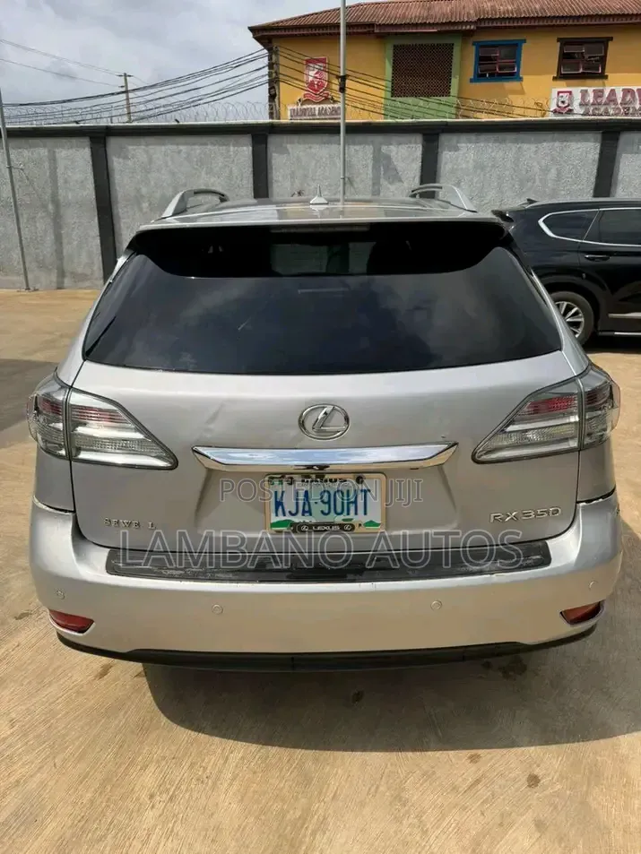 Lexus RX 2011 Silver