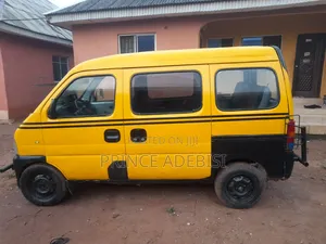 Suzuki APV Minibus 2012 Yellow