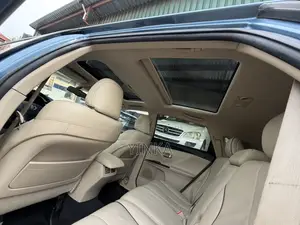 Toyota Venza V6 AWD 2010 Blue
