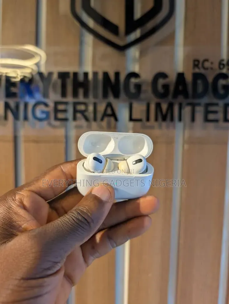 Airpod Pro Very Clean