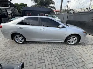 Toyota Camry 2012 Silver