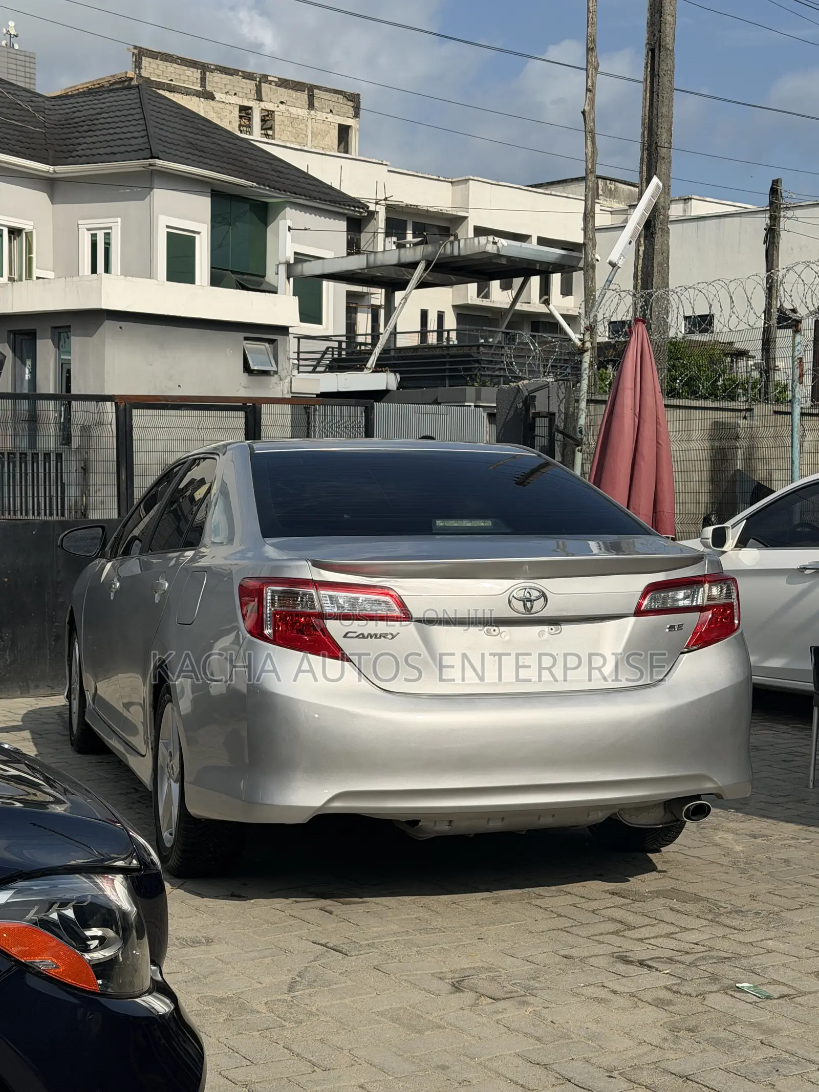 Toyota Camry 2012 Silver