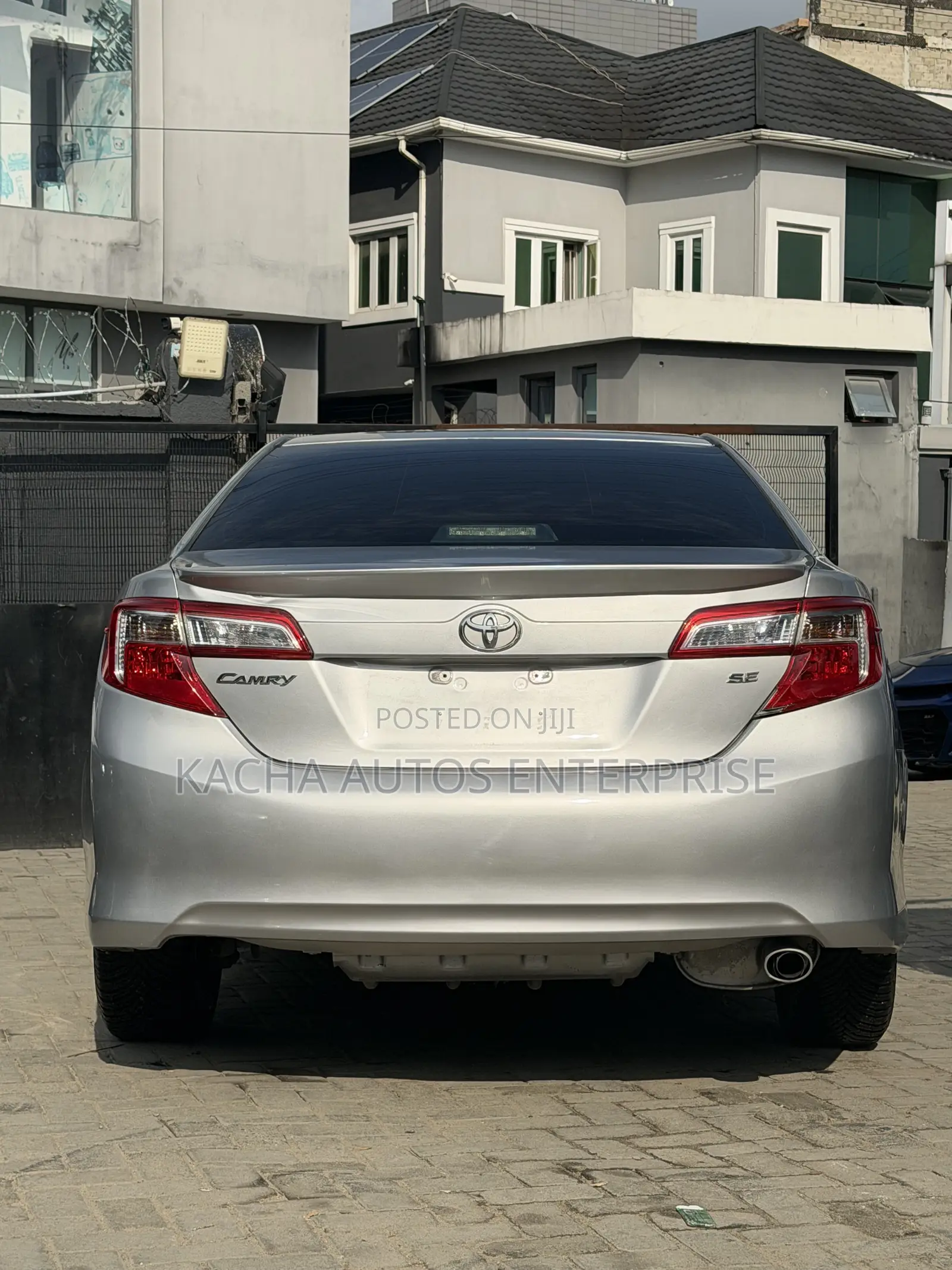 Toyota Camry 2012 Silver