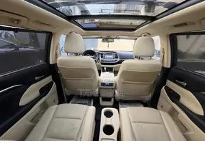 Toyota Highlander Limited Platinum 4dr SUV (3.5L 6cyl 6A) 2014 White