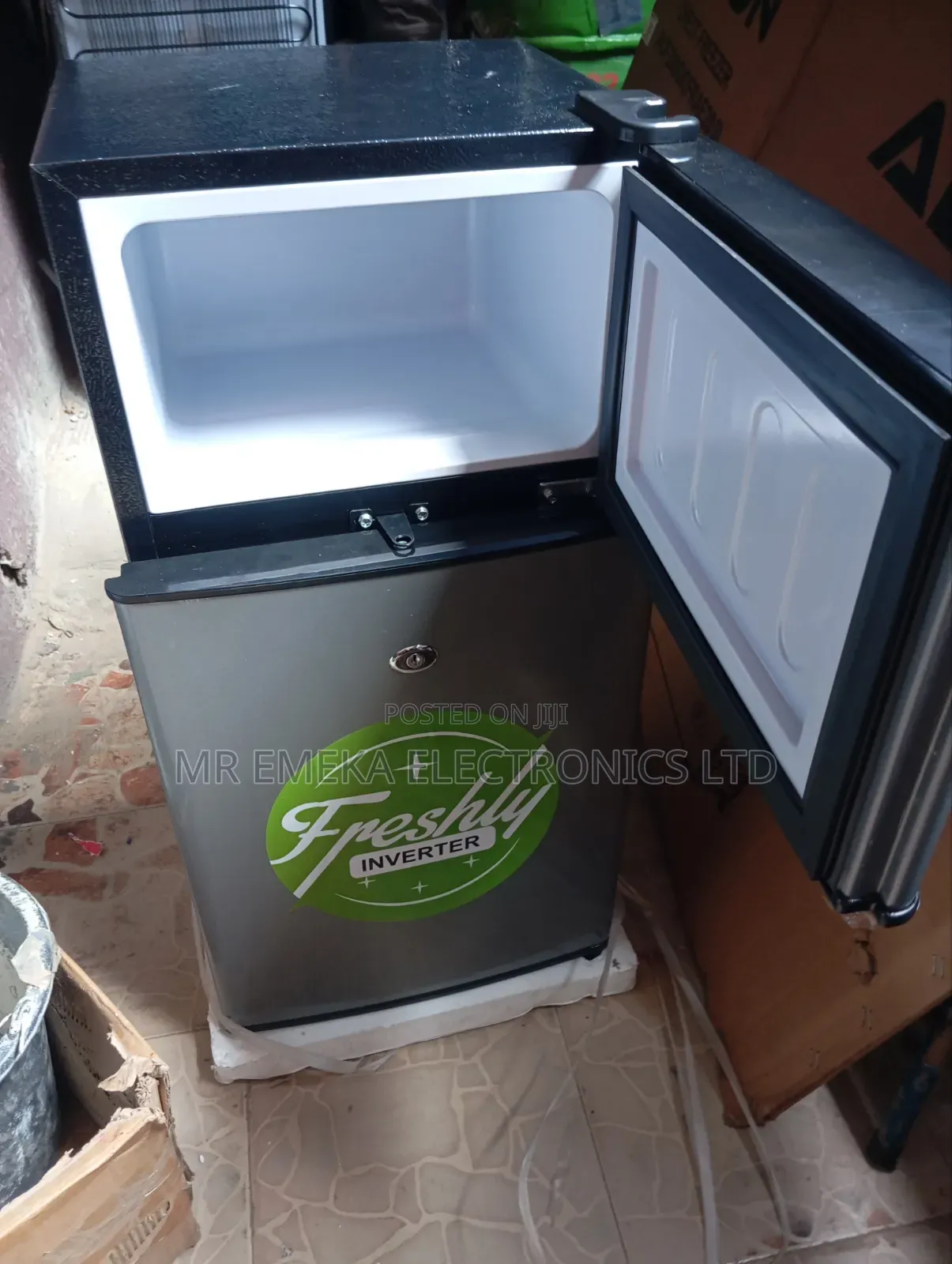 Hisense Table Top Double Door Fridge