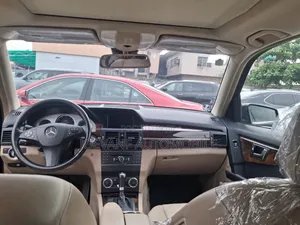 Mercedes-Benz GLK-Class 2012 Black