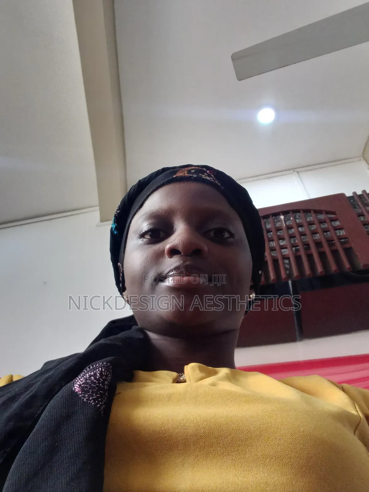 Receptionist