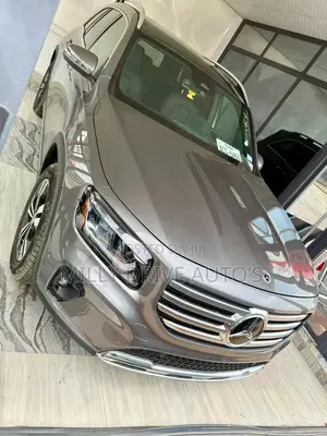 Mercedes-Benz GLB-Class GLB 250 2024 Gray