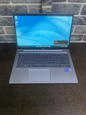 Laptop HP ZBook Firefly G8 16GB Intel Core i7 SSD 512GB