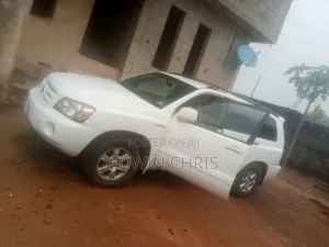 Toyota Highlander Limited V6 FWD 2004 White