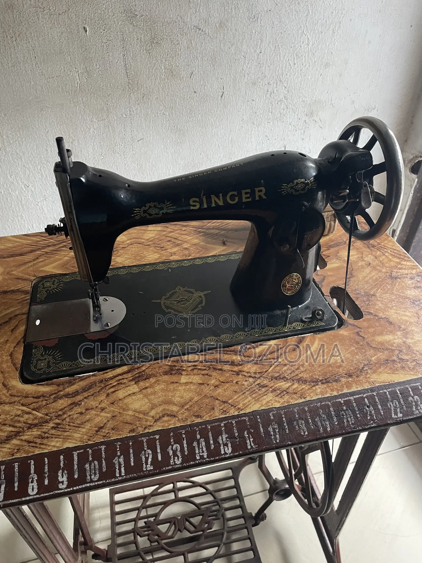 Singer Sewing Machine