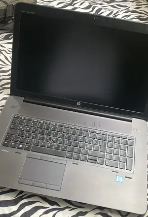 Laptop HP ZBook 17 G3 20GB Intel Xeon SSHD+SSD 2T