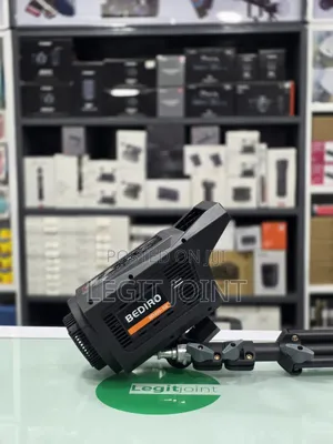 Bediro + Small Light Stand