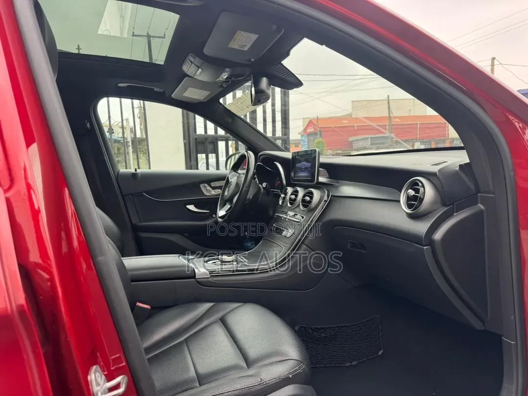 Mercedes-Benz GLC-Class 2018 Red
