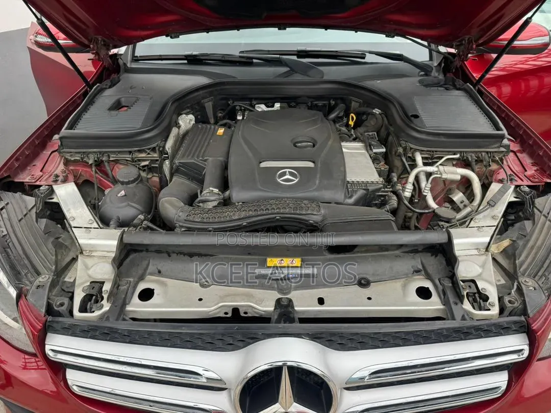 Mercedes-Benz GLC-Class 2018 Red
