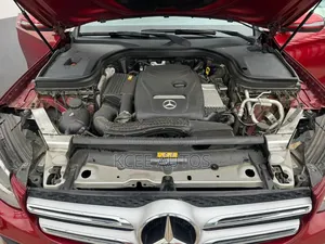 Mercedes-Benz GLC-Class 2018 Red