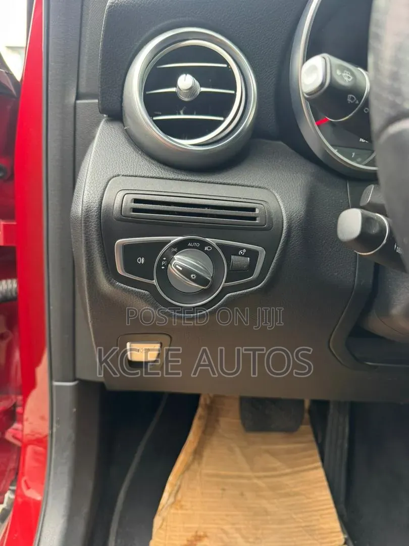 Mercedes-Benz GLC-Class 2018 Red