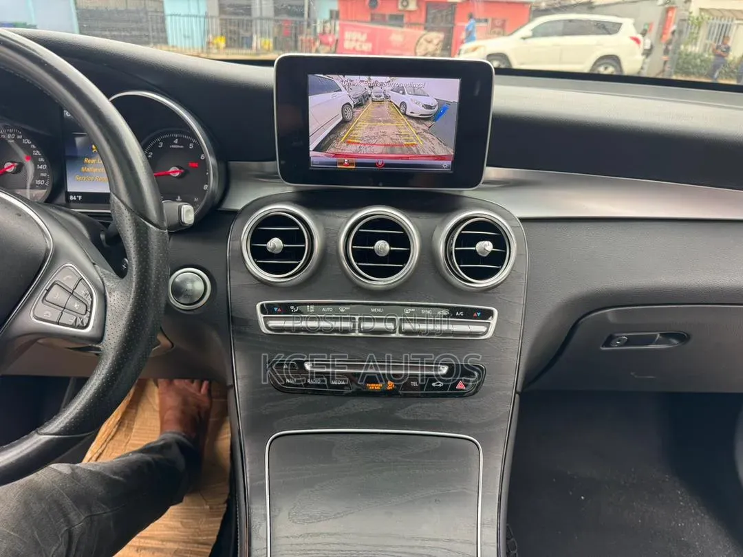 Mercedes-Benz GLC-Class 2018 Red
