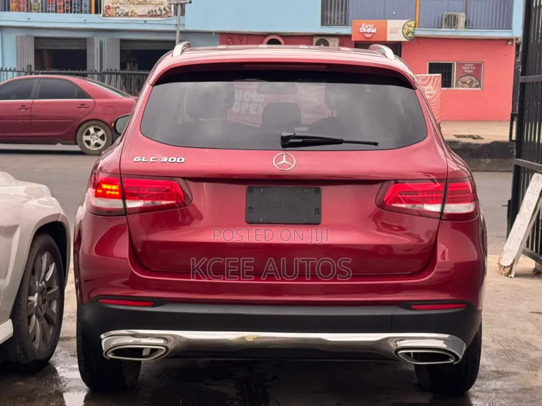 Mercedes-Benz GLC-Class 2018 Red