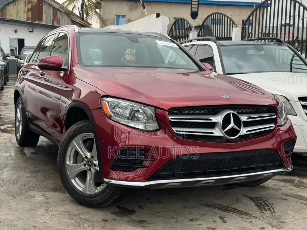 Mercedes-Benz GLC-Class 2018 Red