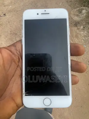 Apple iPhone 7 32 GB White