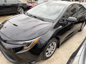 Toyota Corolla LE 2023 Black