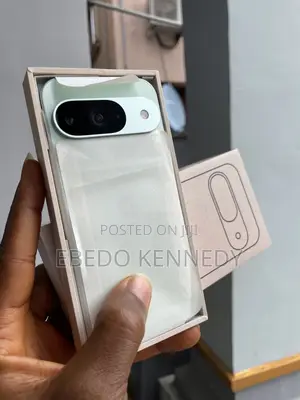 New Google Pixel 9 128 GB Green