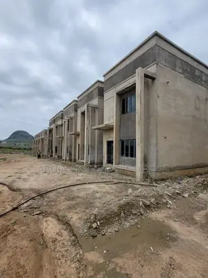 2bdrm Block of Flats in Lugbe District for sale