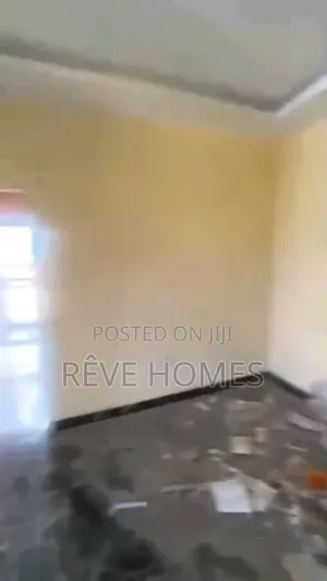 Mini Flat in Adekunle for rent