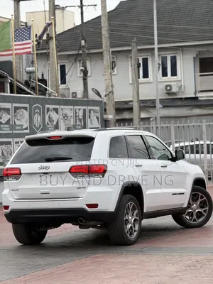Jeep Grand Cherokee 2021 White