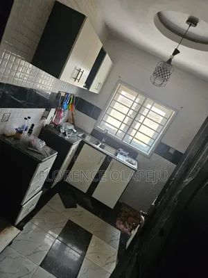 2bdrm Block of Flats in Odeku, Akala Express for rent