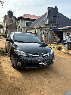 Toyota Corolla 2011 Black