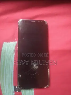 Samsung Galaxy S8+ 128 GB Silver
