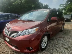 Toyota Sienna XLE 7 Passenger 2011 Red