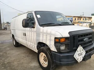 Ford E250 2010 White