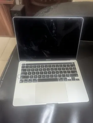 Laptop Apple MacBook Pro 2020 8GB Apple M1 SSD 256GB