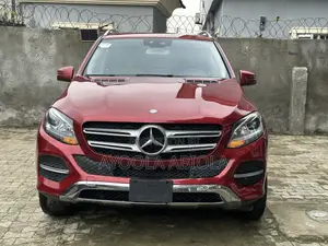 Mercedes-Benz GLE-Class GLE 350 2017 Red