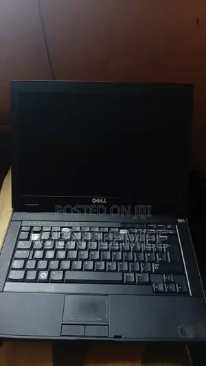 Laptop Dell Latitude 5400 12GB Intel Core i5 HDD+SSD 256GB