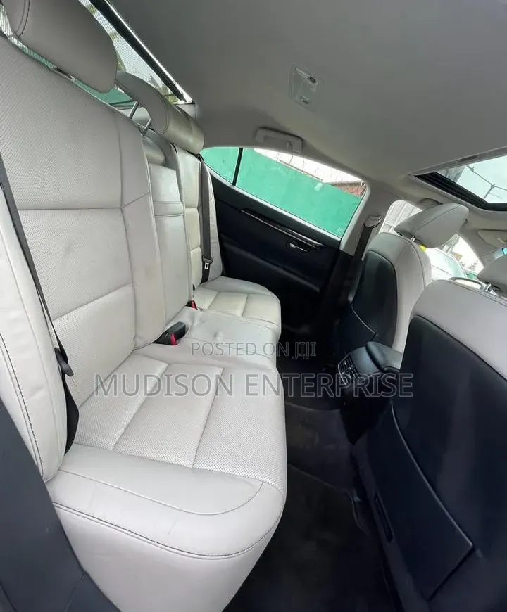 Hyundai Accent SE 2013 White