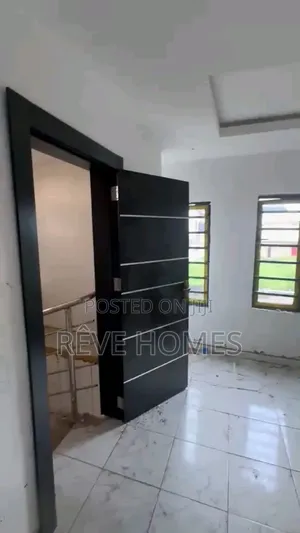 Furnished 2bdrm Duplex in Soluyi for rent