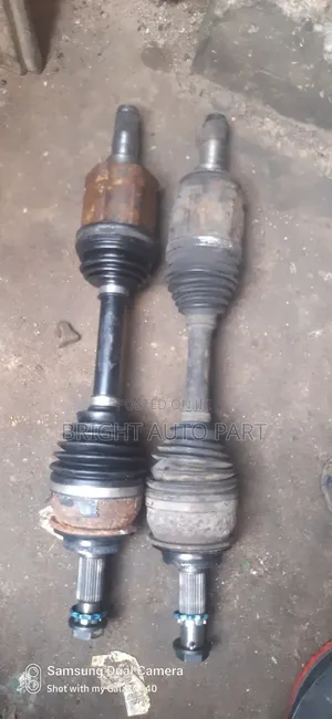 Front Shaft Toyota Panado